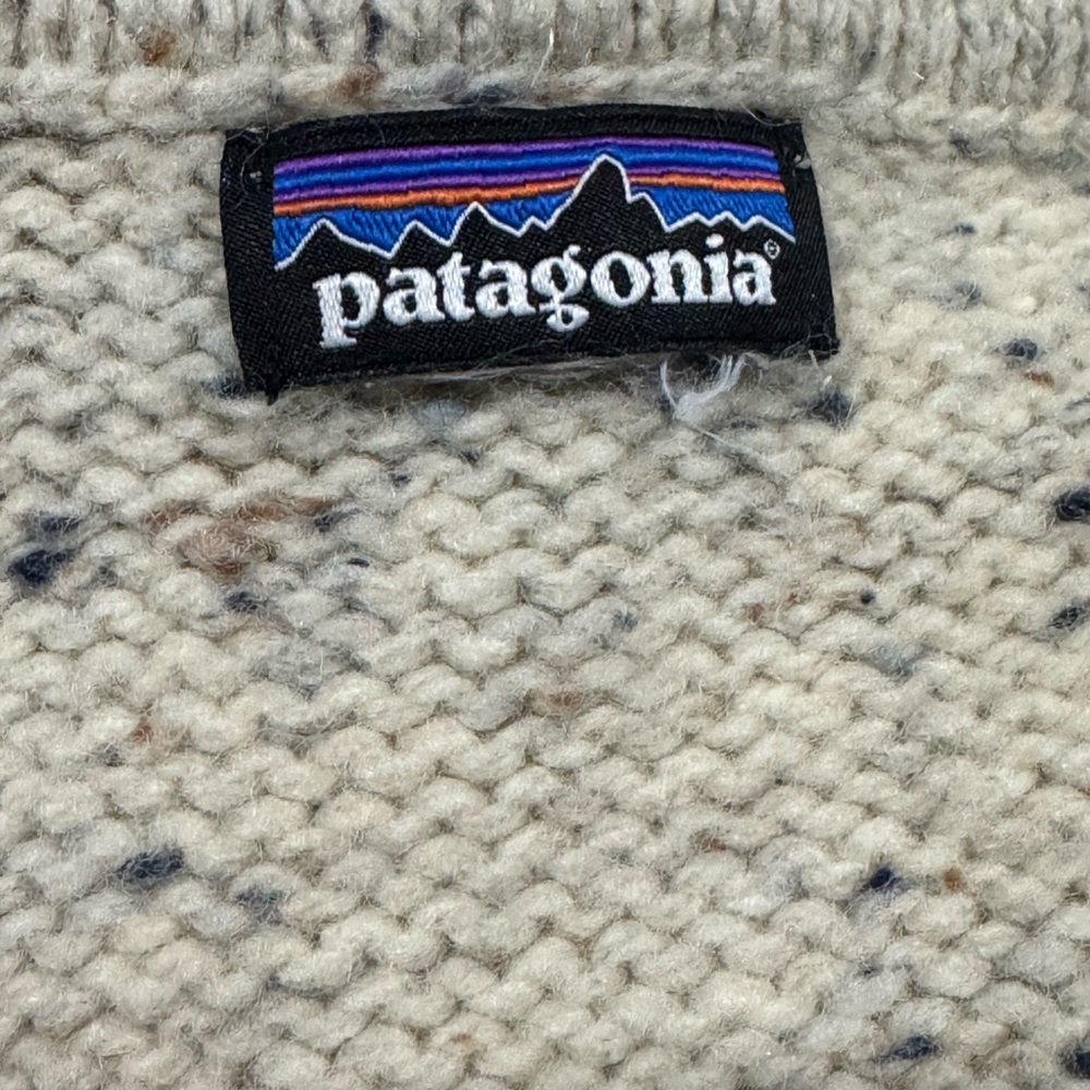 Patagonia Cream and Gray Kids Sweater - Picture 2 of 5